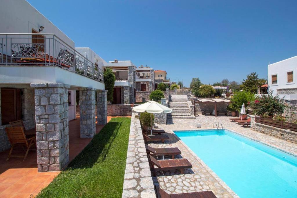 Malvazios Villas #4 Gythio Exterior photo